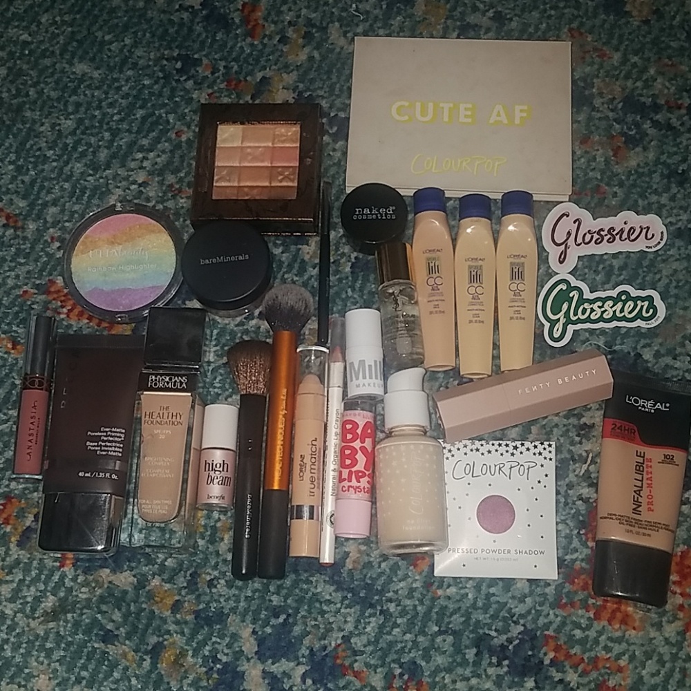 LAST CHANCE to get this bundle before broken apart